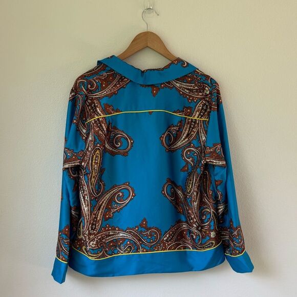 J.Crew Drapey Button-Up Shirt in Blue Paisley Print | Large - Picture 6 of 8